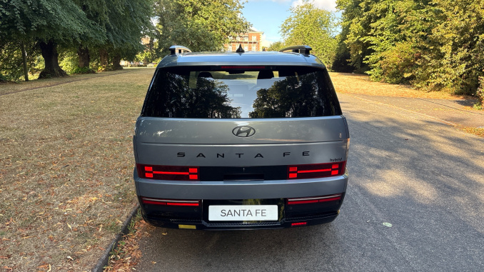 Hyundai SANTA FE 1.6 TGDi 239 Hybrid Calligraphy 5dr 4WD Auto Hybrid Estate - Image 27